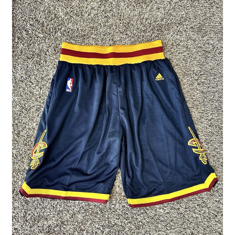 Adidas Cleveland Cavaliers NBA Basketball Shorts Men's Size Small